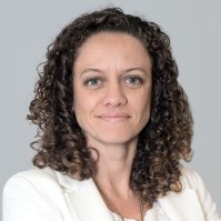  Camila Schoti 