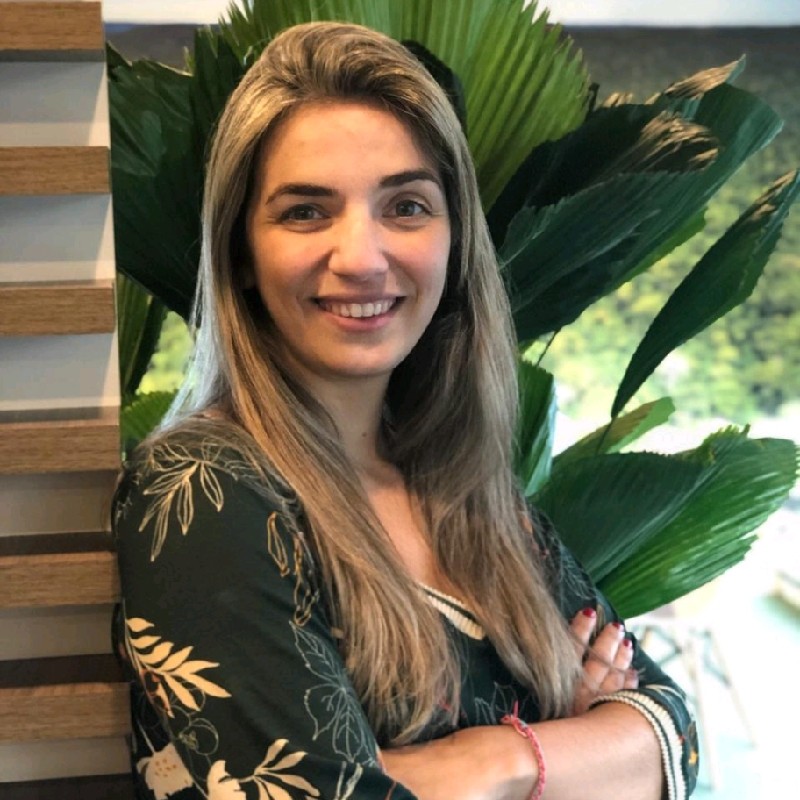 Leticia Garcez | Vale